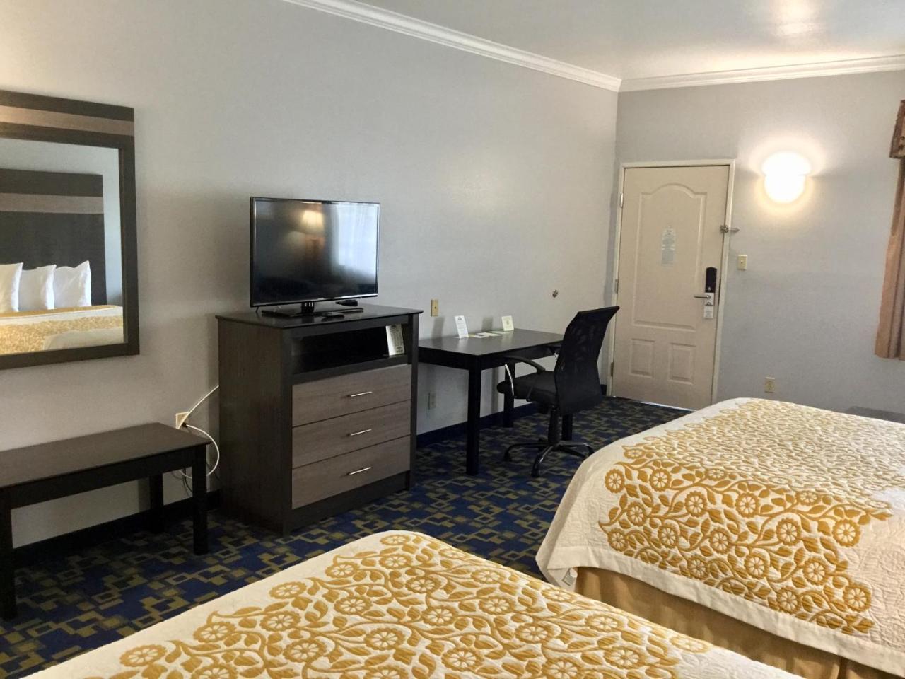 Days By Wyndham 2* Robstown